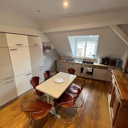 Zum Goldenen Hirsch Appartement *