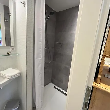 Appartement Zum Goldenen Hirsch *